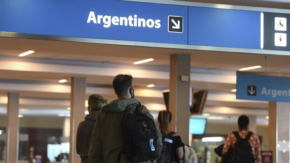 El casi positivo había llegado de un viaje por Europa