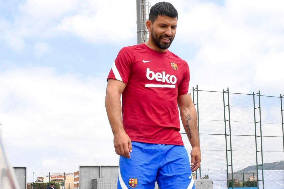 Sergio Agüero tendrá dos meses y medio de recuperación