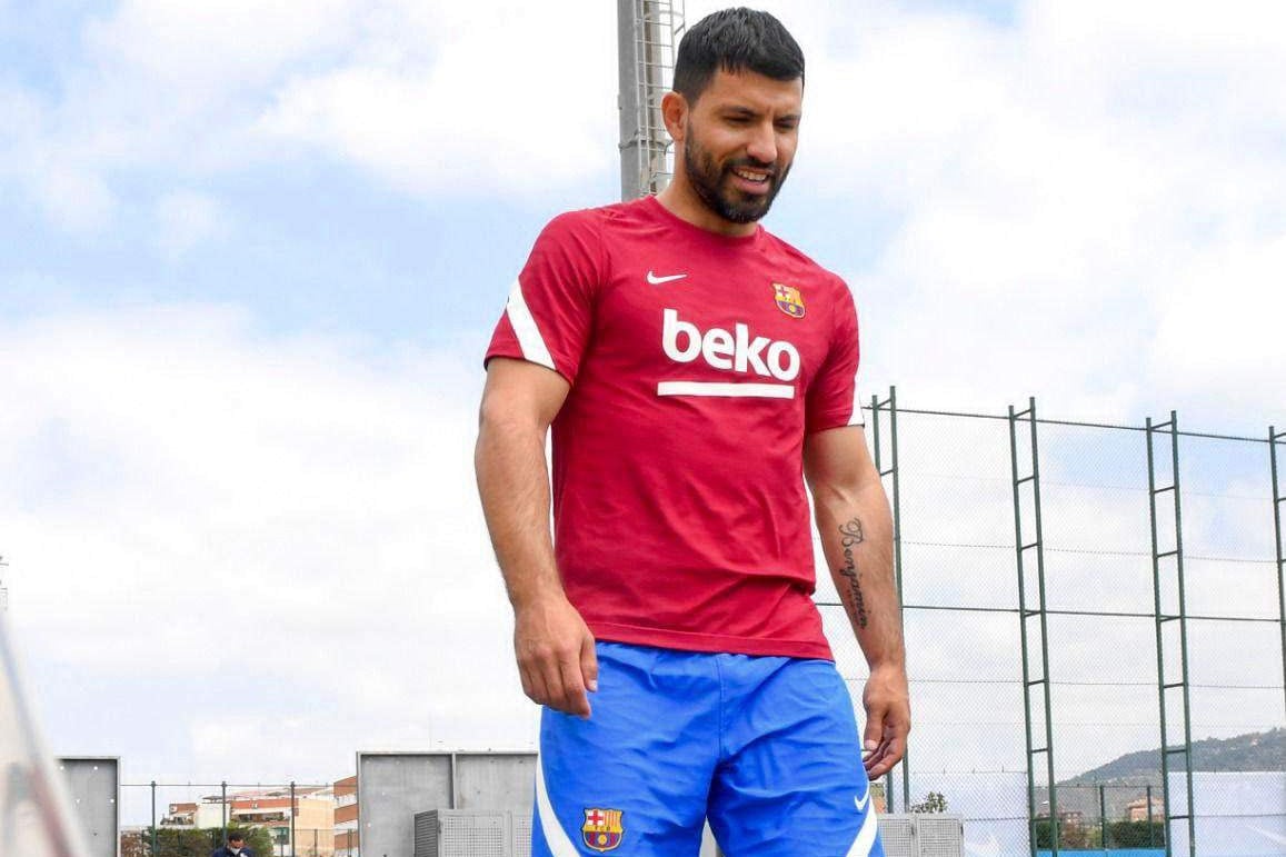 Sergio Agüero tendrá dos meses y medio de recuperación