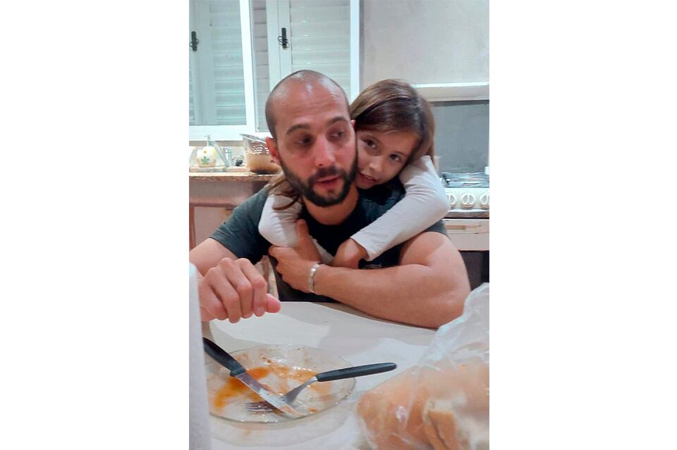 Padre e hija fueron localizados en la zona sur de Rosario.