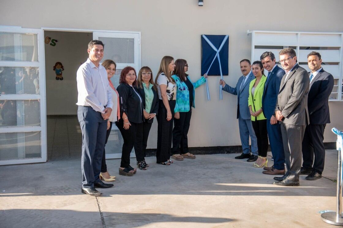 Inauguraron el nuevo edificio del Jardín de Infantes N° 89 en el barrio Las Talas.