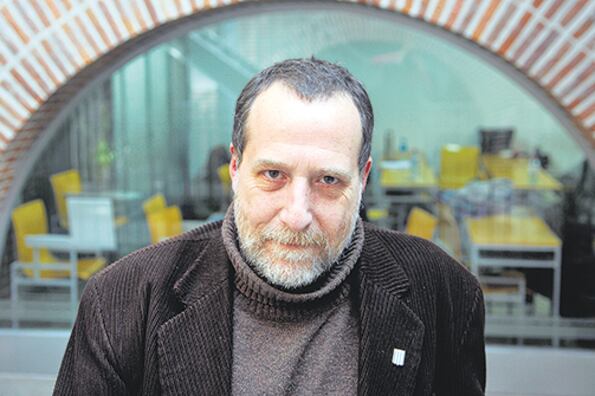 “Es un aprendizaje, nunca había trabajado en teatro: me asustaba la idea pero también me entusiasmaba.”