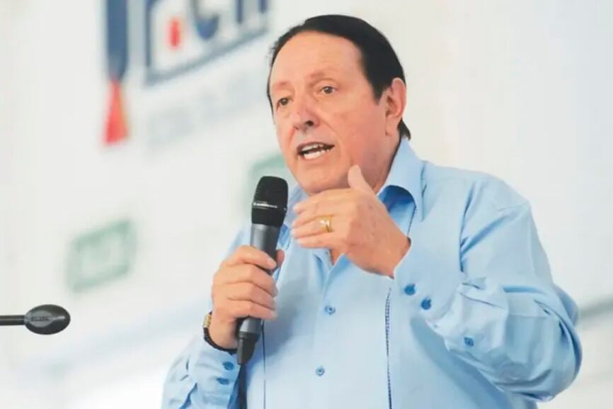 Carlos Quintana, secretario general de UPCN en Buenos Aires e histórico dirigente de ese gremio, murió a los 72 años.