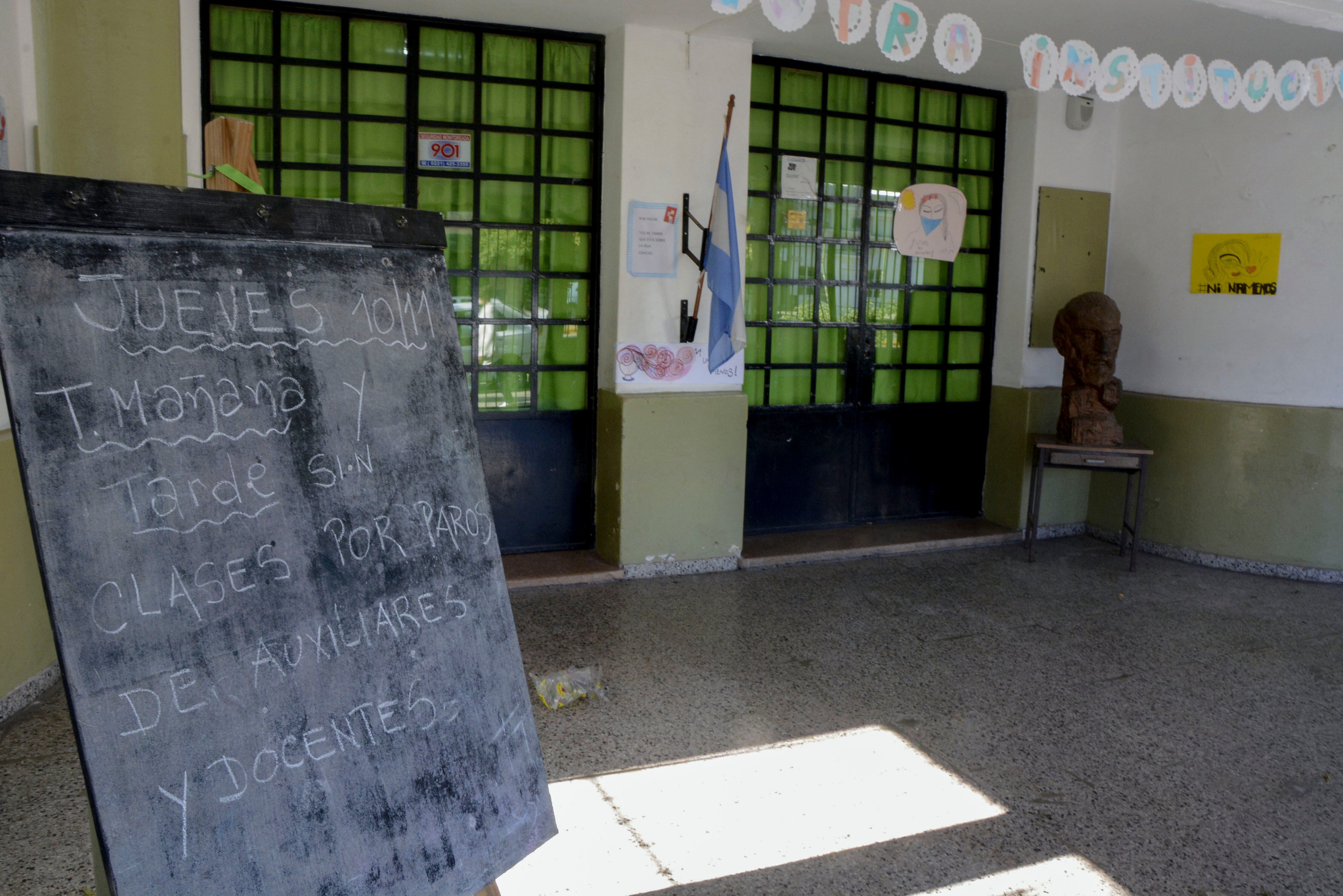 A las escuelas bonaerenses concurren más de cuatro millones y medio de alumnos.