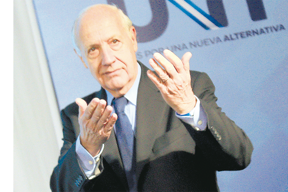 Roberto Lavagna negó la existencia de la oferta pero la Justicia igual investigará.