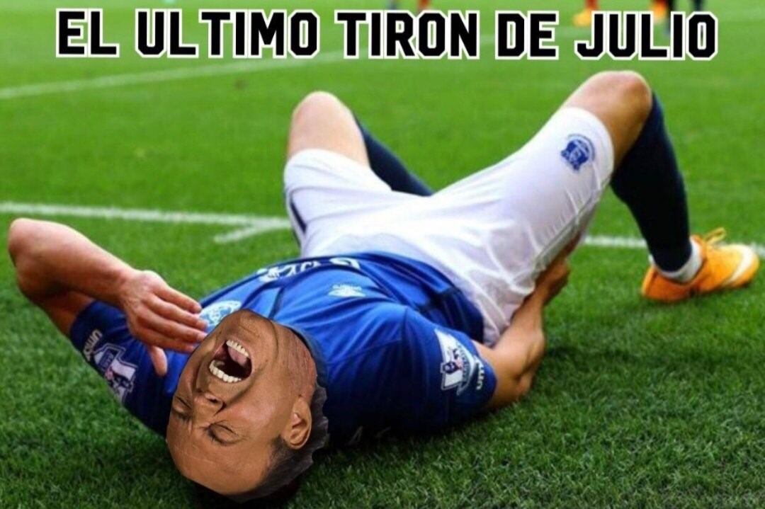 Una vez más, el rostro del cantante español aparece en las cargadas del mes de julio.