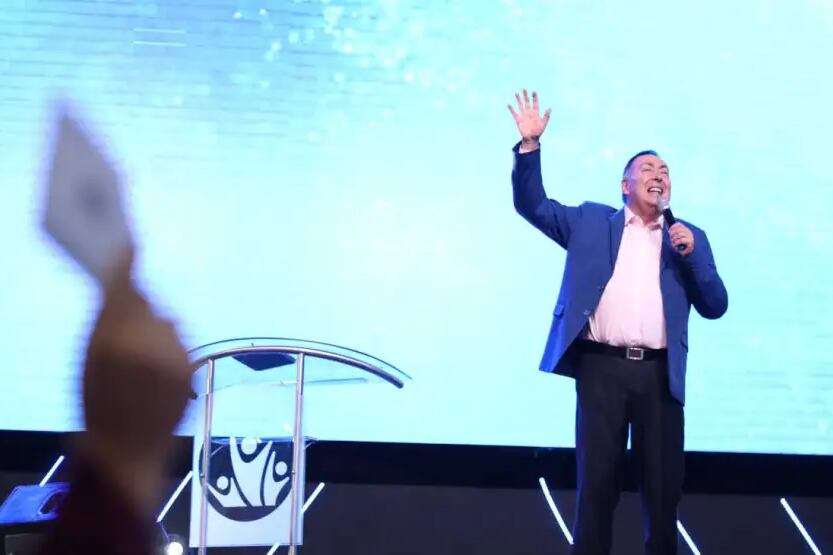 Ledesma, el pastor amigo de Milei.