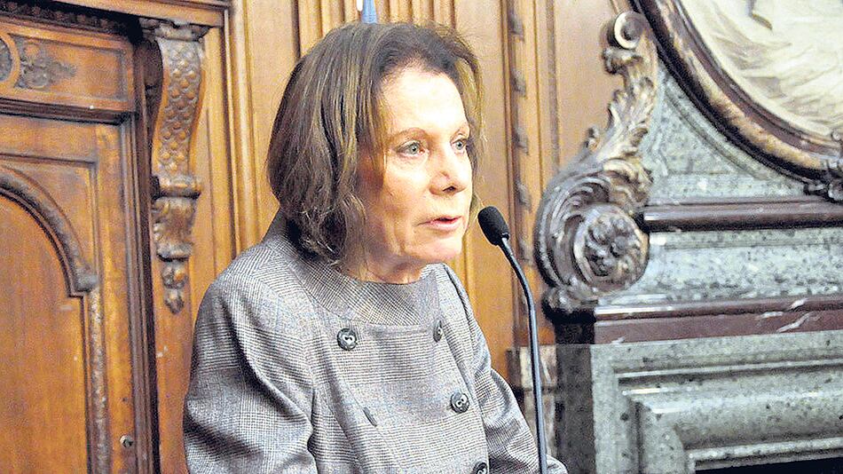 Inés Weinberg de Roca.