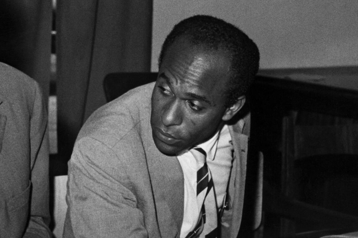 Recientemente se conmemoraron los cien años del nacimiento de Frantz Fanon.