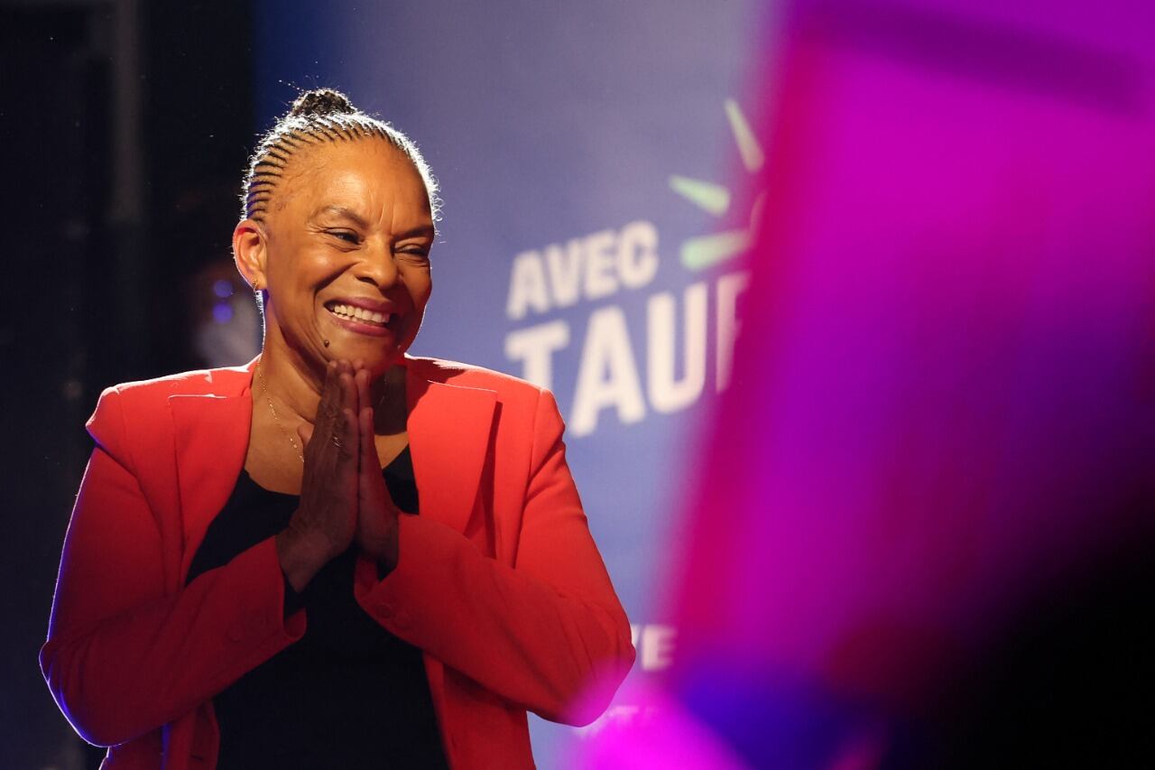 Christiane Taubira, antigua ministra francesa de Justicia, ganó la "primaria popular" para elegir al candidato de la izquierda en Francia.