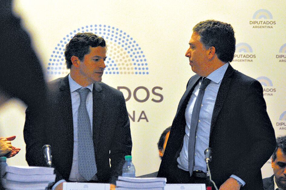 Nicolás Dujovne presentó el Presupuesto en Diputados. Luciano Laspina, titular de la comisión receptora.