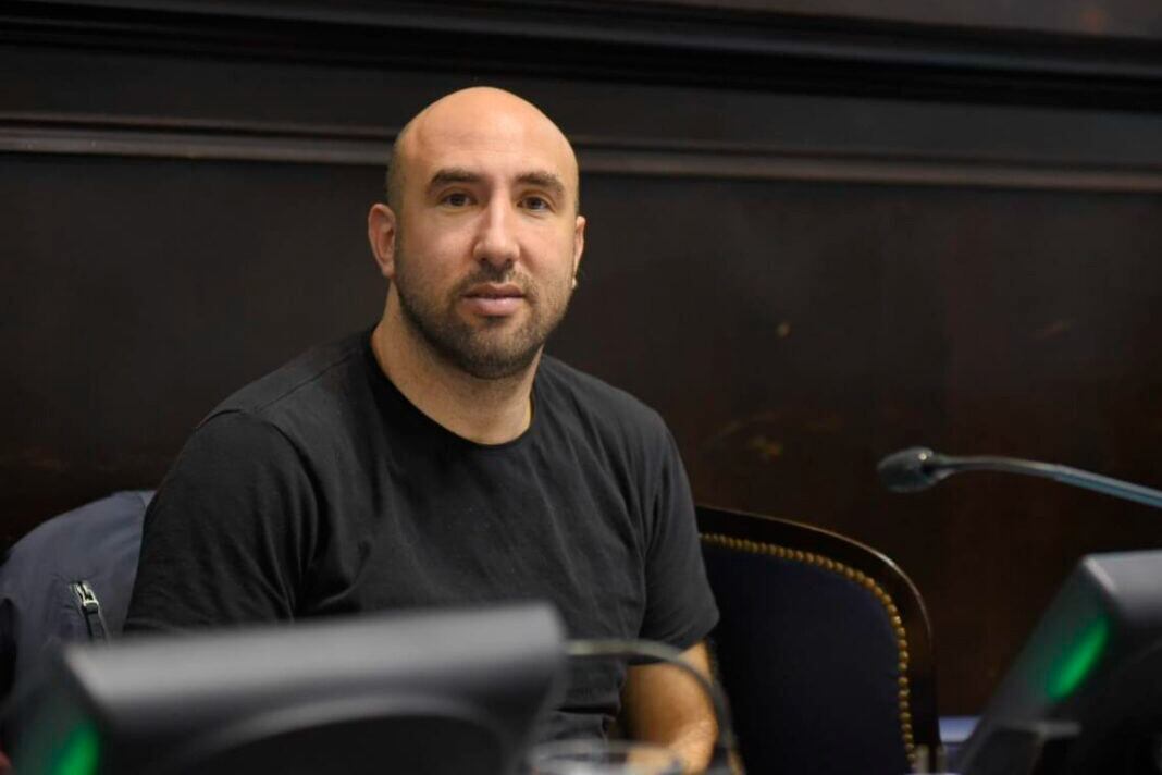 "Estamos ante un hecho de mucha gravedad”, señaló César Valicenti.