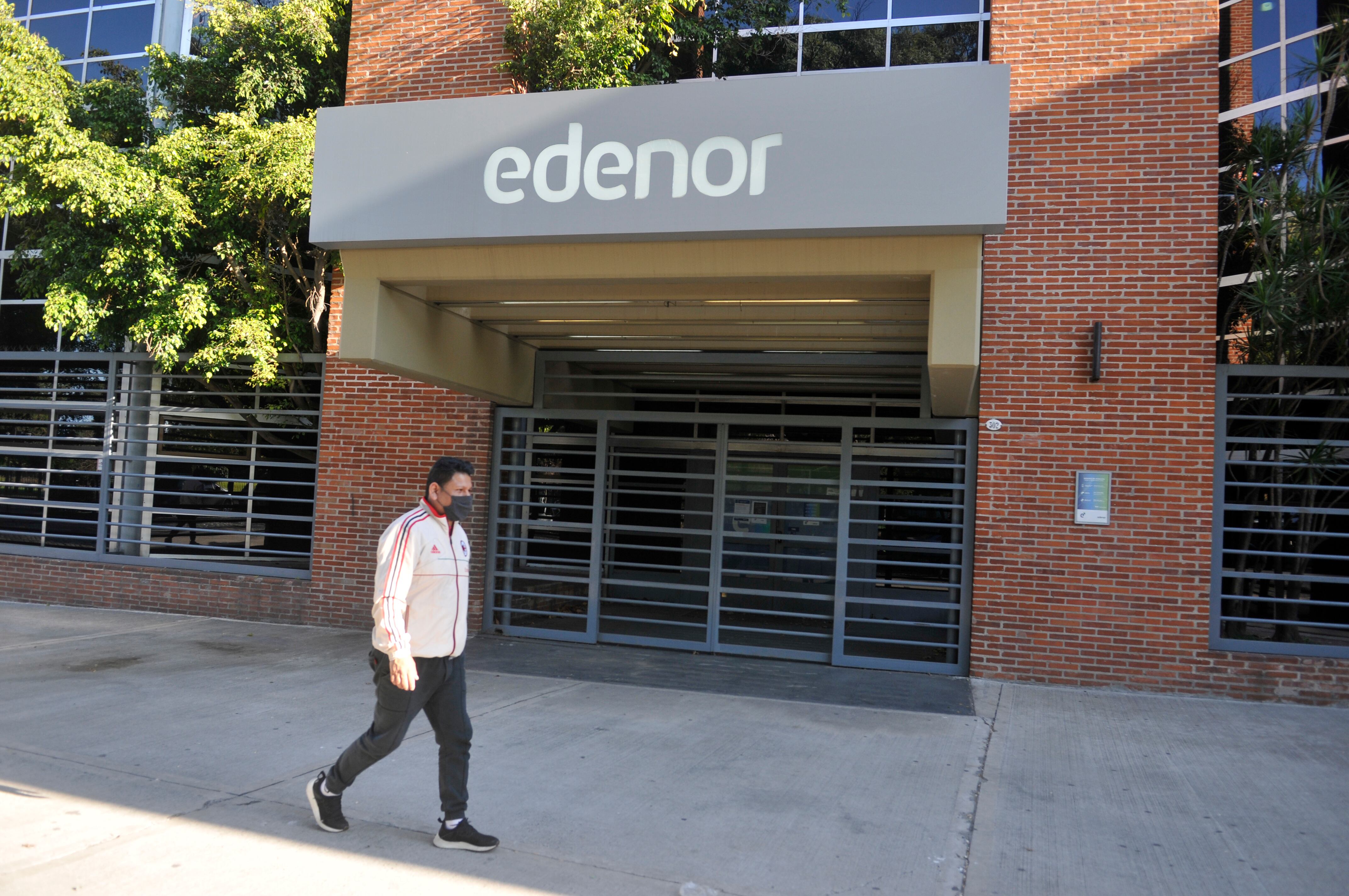 Edenor es la principal distribuidora de energía eléctrica del país con más de 3 millones de usuarios y el 20 por ciento del segmento de distribución.