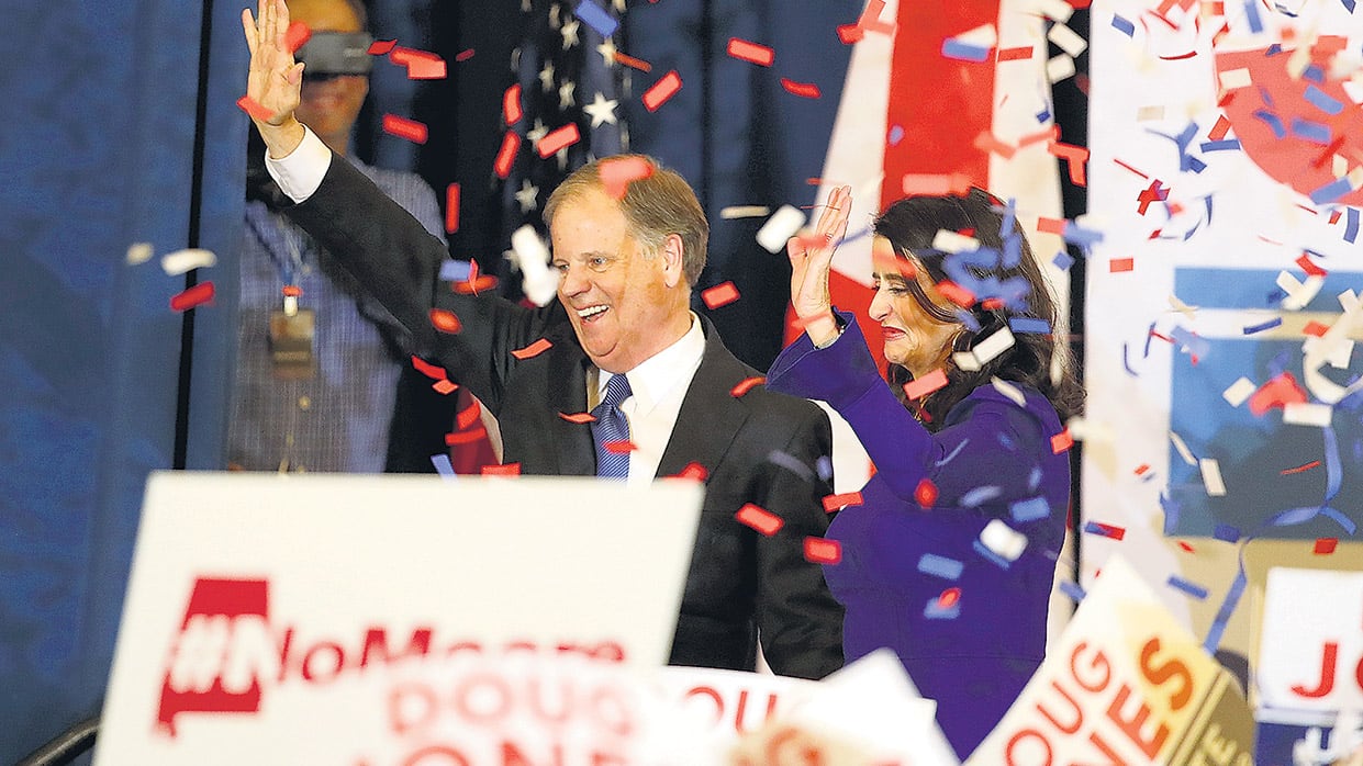 Jones derrotó a Moore, acusado de abusos sexuales a menores.