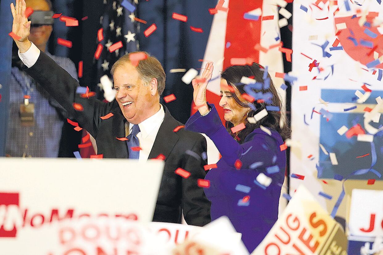 Jones derrotó a Moore, acusado de abusos sexuales a menores.