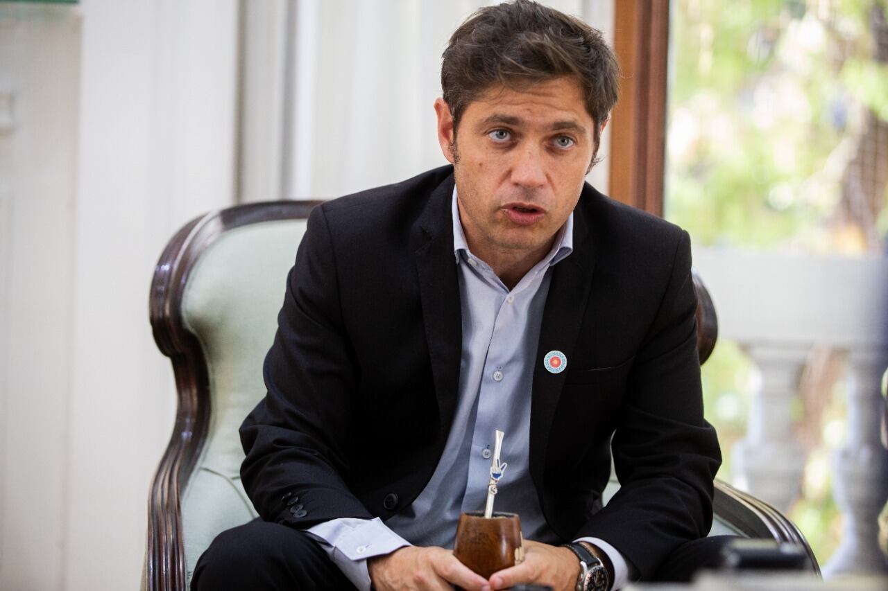 El gobernador puntualizó que están identificados los cuatros delincuentes, uno de los cuales ya fue detenido.