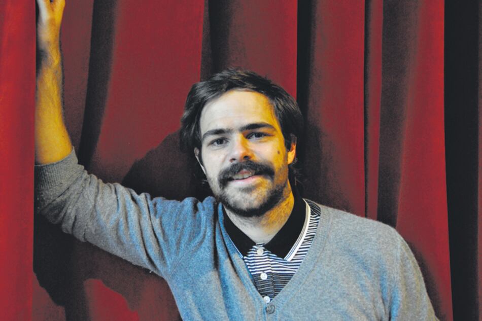 Peter Lanzani está por estrenar en TV Un gallo para Esculapio.