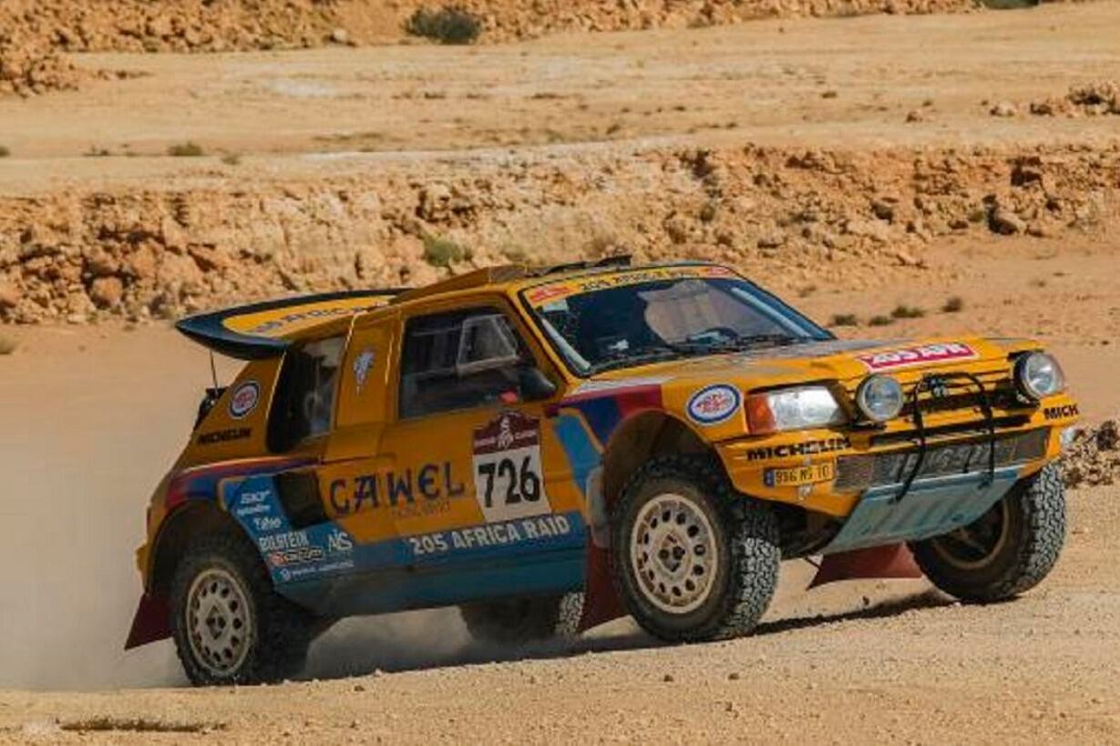 El auto de Rudy Jacquot, al que asistió Lavalée en la edición 2022 del Dakar