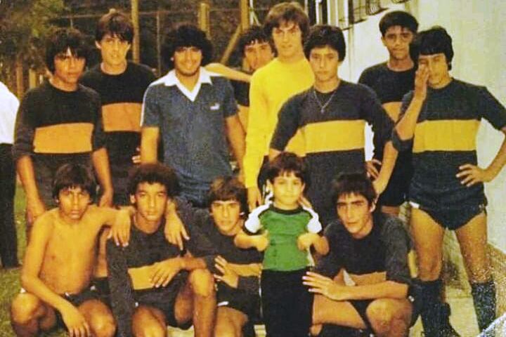 Maradona en La Candela, protagonista de una historia con su sello con el autor