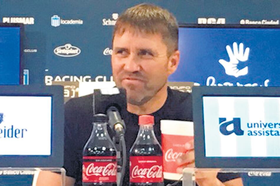 “El Pulpo González es un jugador muy importante”, destacó Coudet sobre el volante lesionado.