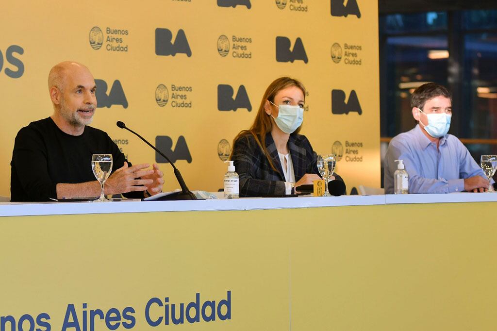 Horacio Rodríguez Larreta, Soledad Acuña y Fernán Quirós.