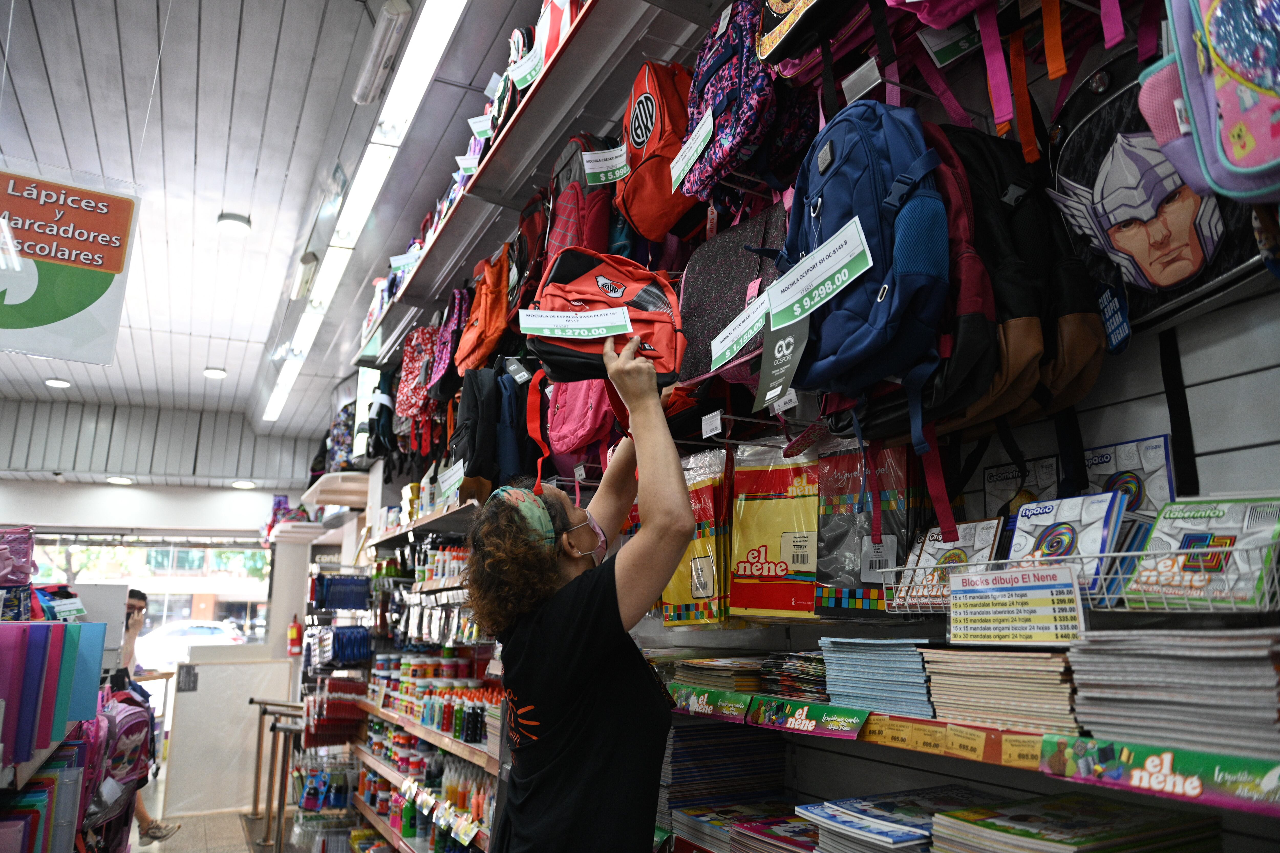 Estos son los 316 productos de la canasta escolar incluídos en el programa de Precios Justos. (Foto: Télam)