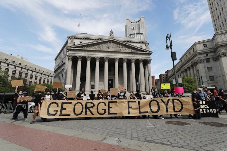 Nueva York, uno de los lugares donde se reclamó justicia por el crimen de Floyd.