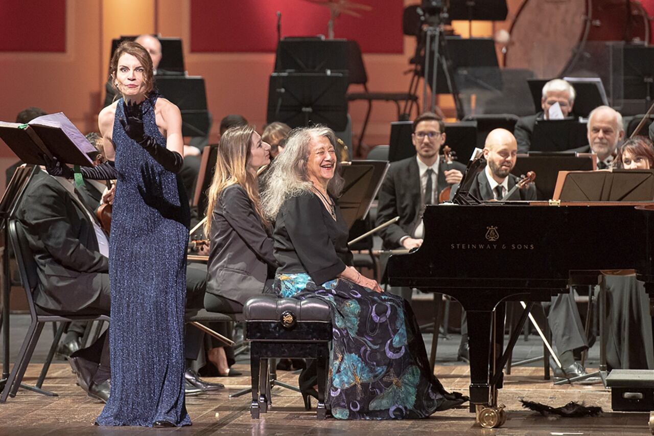 Una vez más Argerich logró llevar tanta materialidad al ámbito de lo trascendental.