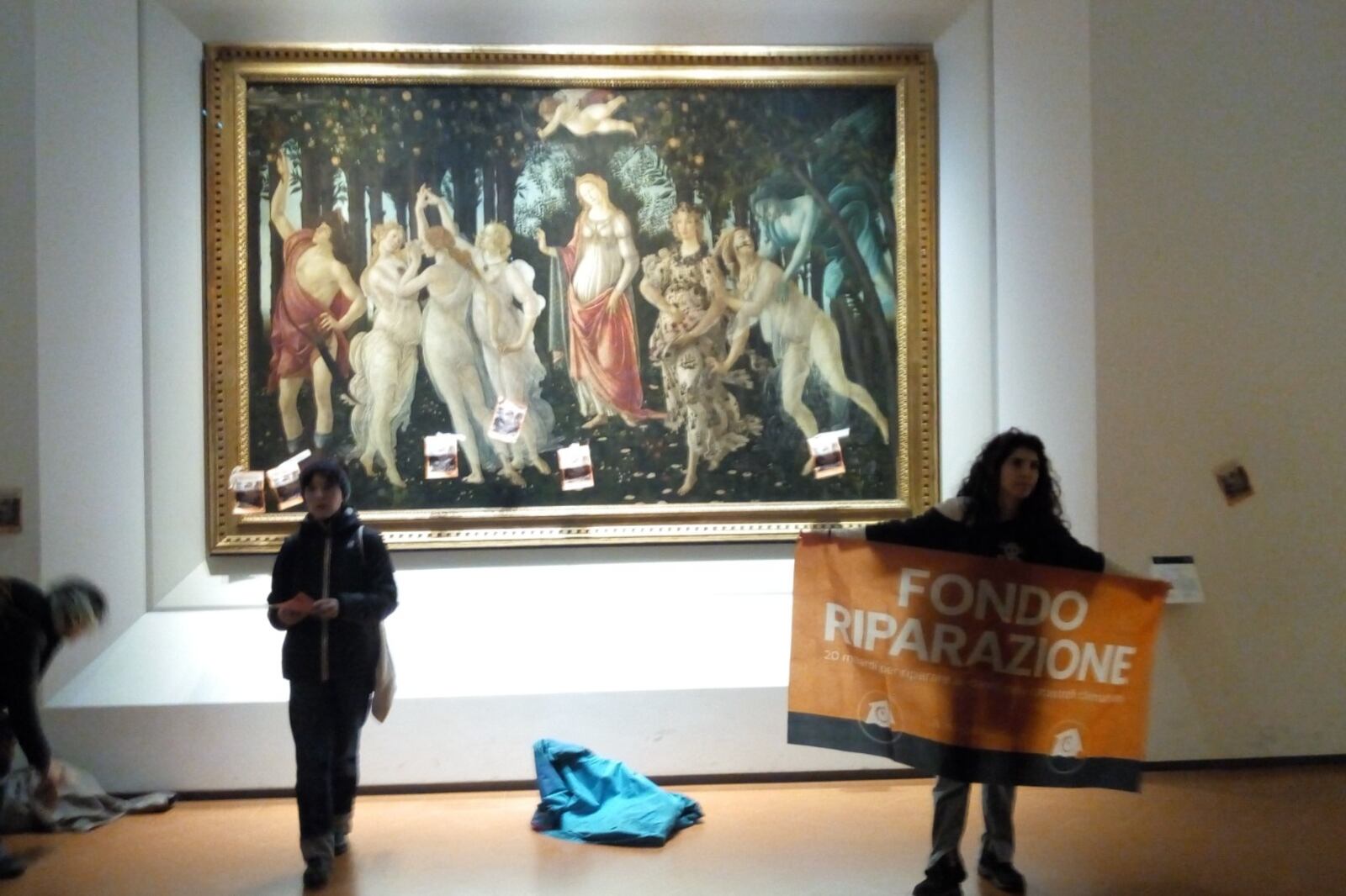 Activistas climáticos vandalizaron otra obra de Botticelli en Italia. Imagen: @UltimaGenerazi1