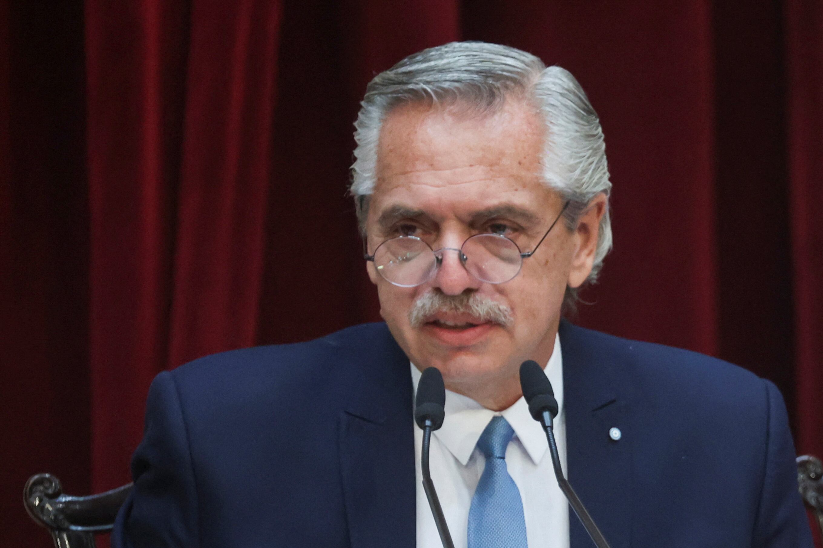 Alberto Fernández anunció que los estudios clínicos de la vacuna contra el coronavirus entraron en las fases 2 y 3.