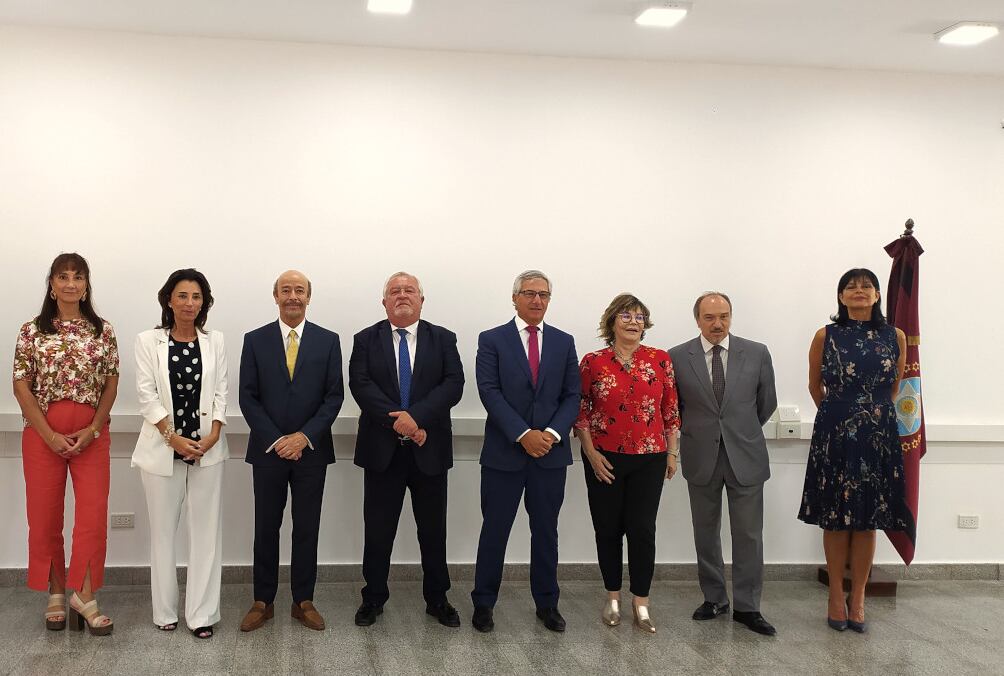 Gauffin, Ovejero, Samson, Catalano, Vittar, Bonari, López Viñals y Rodríguez.  