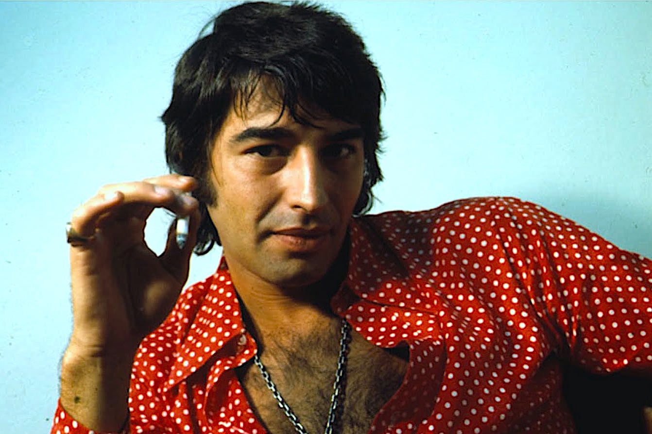 Sandro vuelve a brillar: la leyenda de la canción romántica se reinventa en TikTok