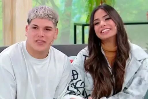 Thiago Medina junto a Daniela Celis, mientras participaron de Gran Hermano