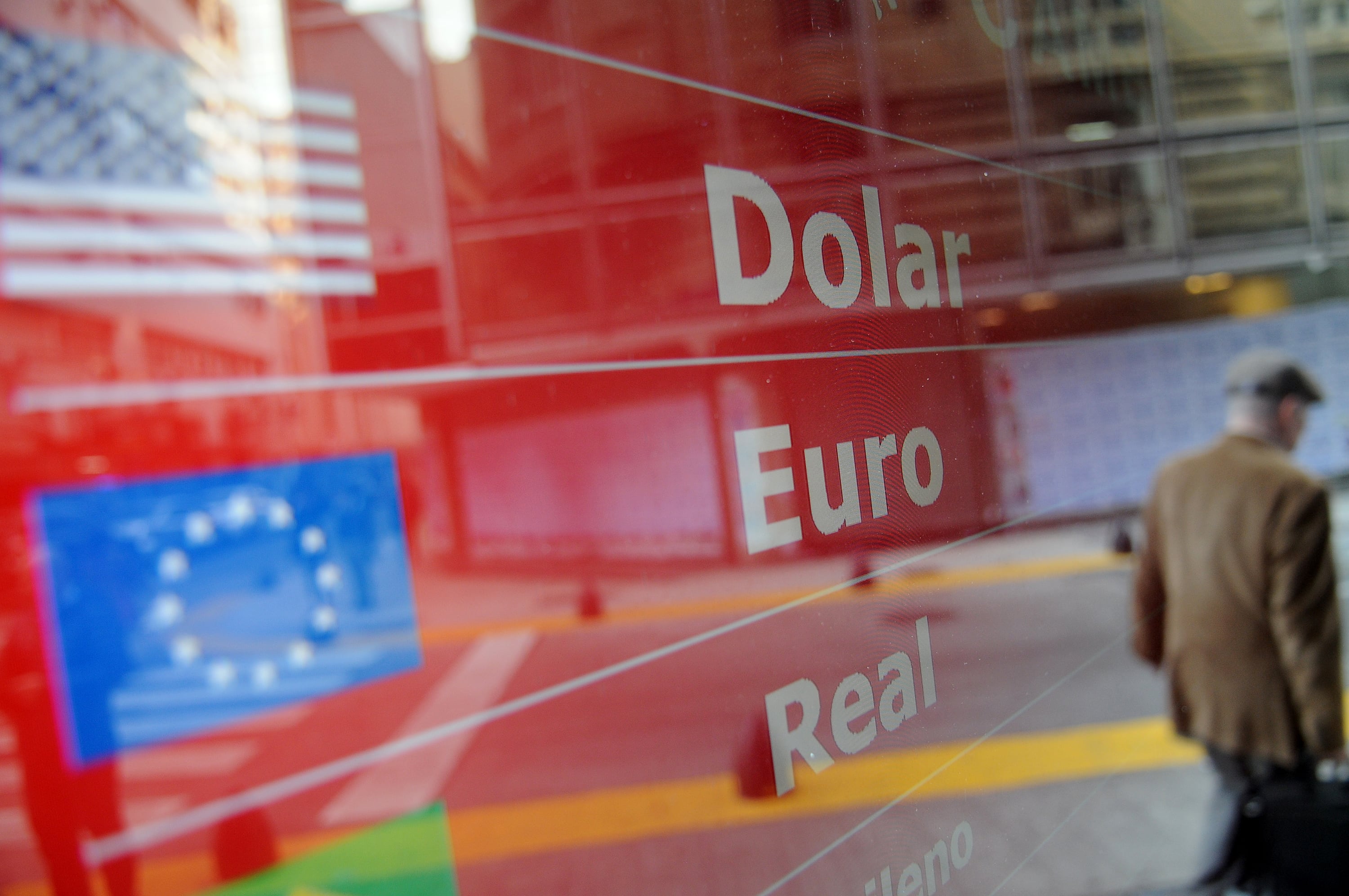 El Banco Central no consiguió sostener las compras que se venían realizando en las últimas ruedas. Ayer vendió 65 millones de dólares.