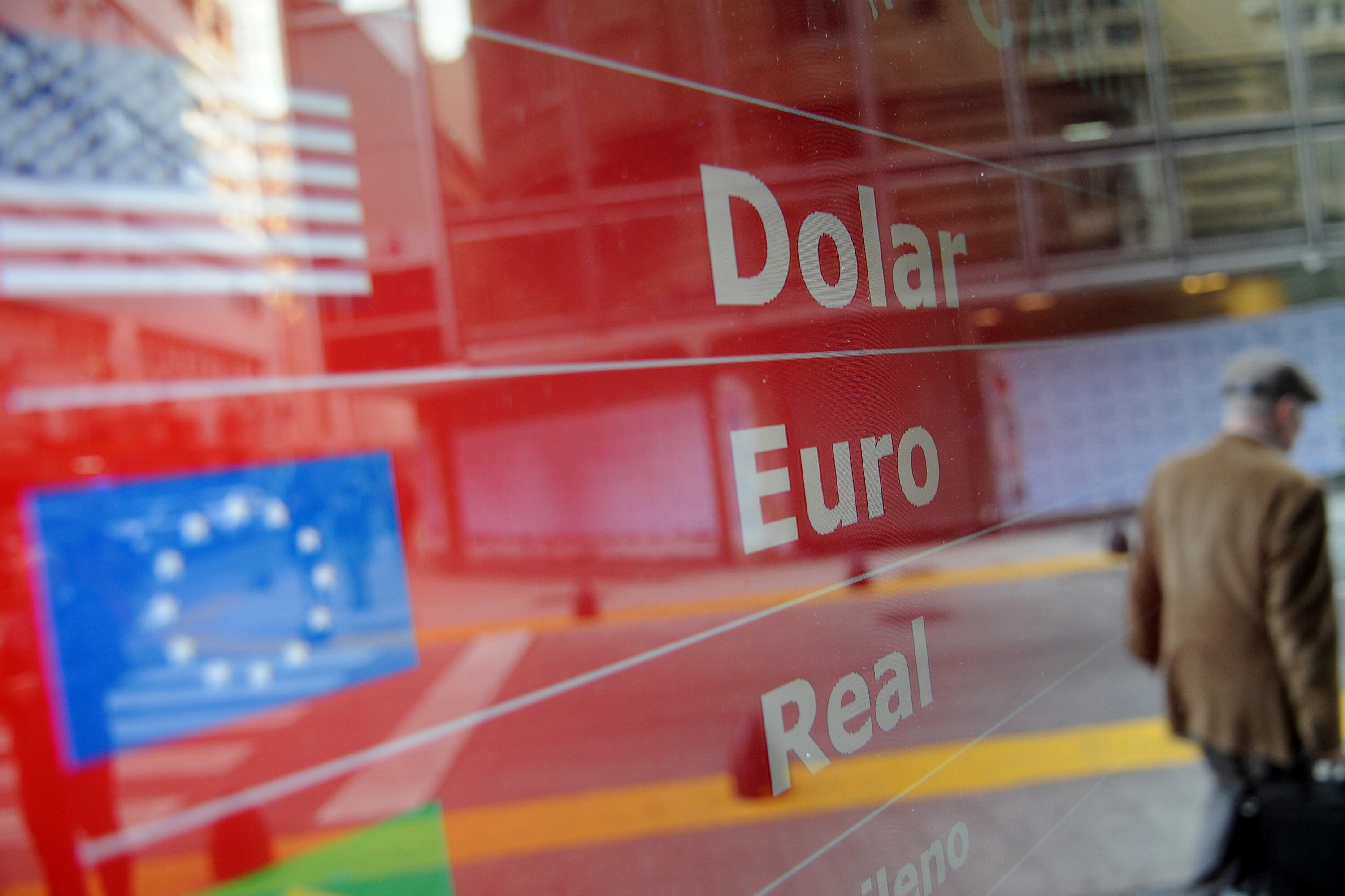 El Banco Central no consiguió sostener las compras que se venían realizando en las últimas ruedas. Ayer vendió 65 millones de dólares.