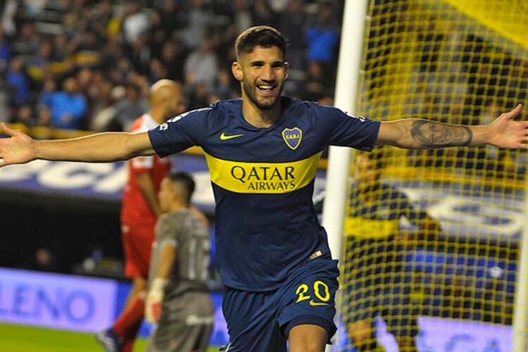 Lisandro López festeja su gol abriendo los brazos, cuando iban nueve minutos del segundo tiempo.