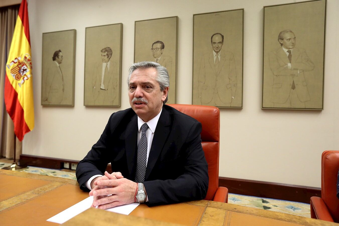 El candidato presidencial del Frente de Todos, Alberto Fernández, este jueves, durante la conferencia "América Latina y Europa: desafíos del proceso de integración", ofrecida en la sala constitucional del Congreso de los Diputados.