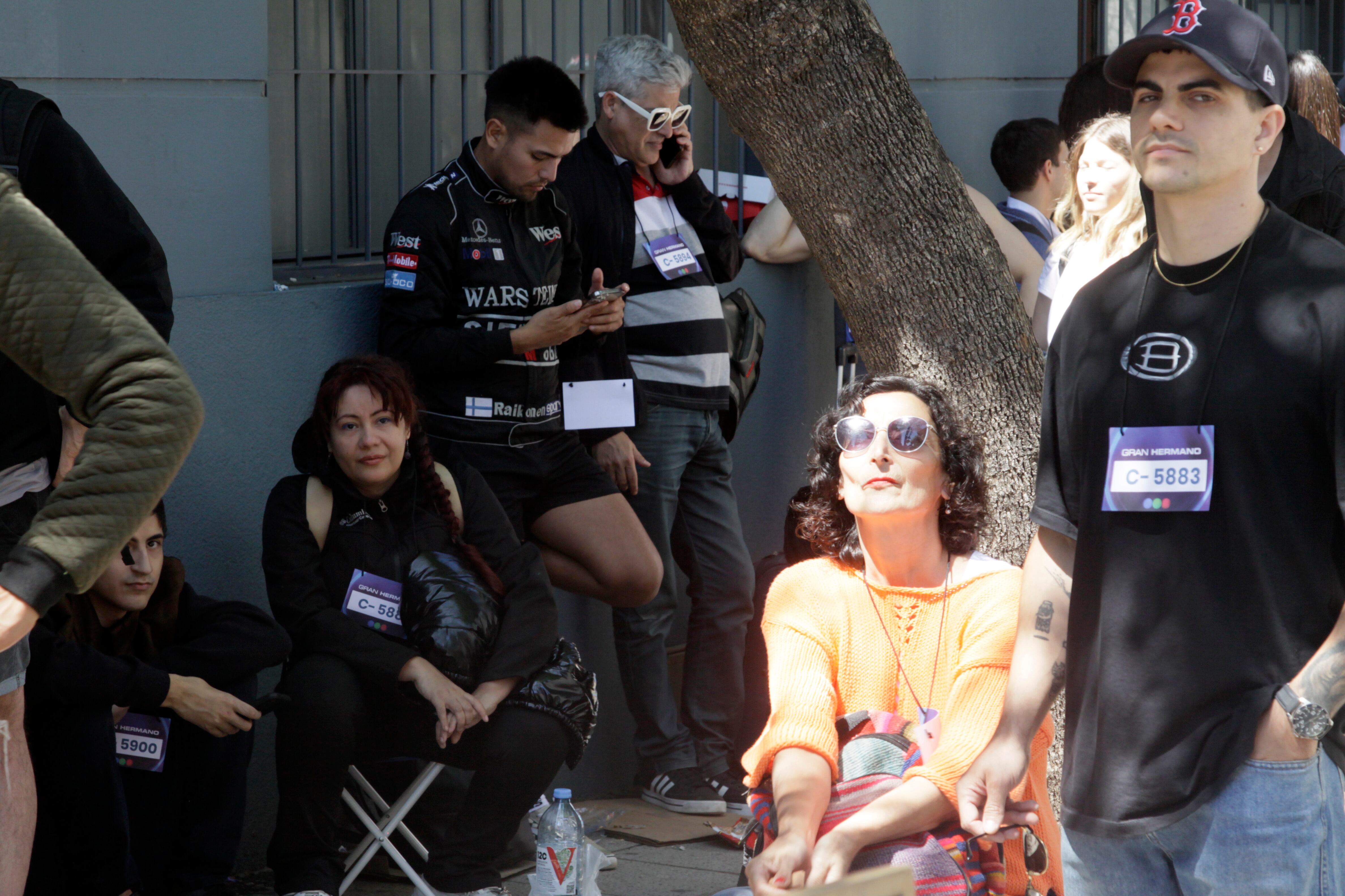 La idea es salvarse en tiempos de "la libertad carajo".