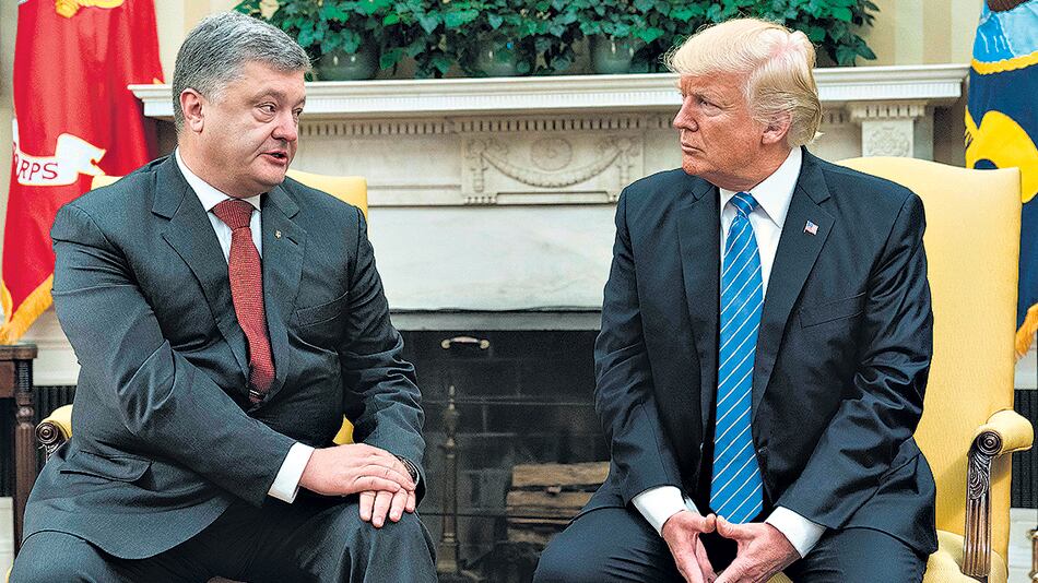 Trump recibió a su par ucraniano Poroshenko con el anuncio de nuevas sanciones a Rusia.