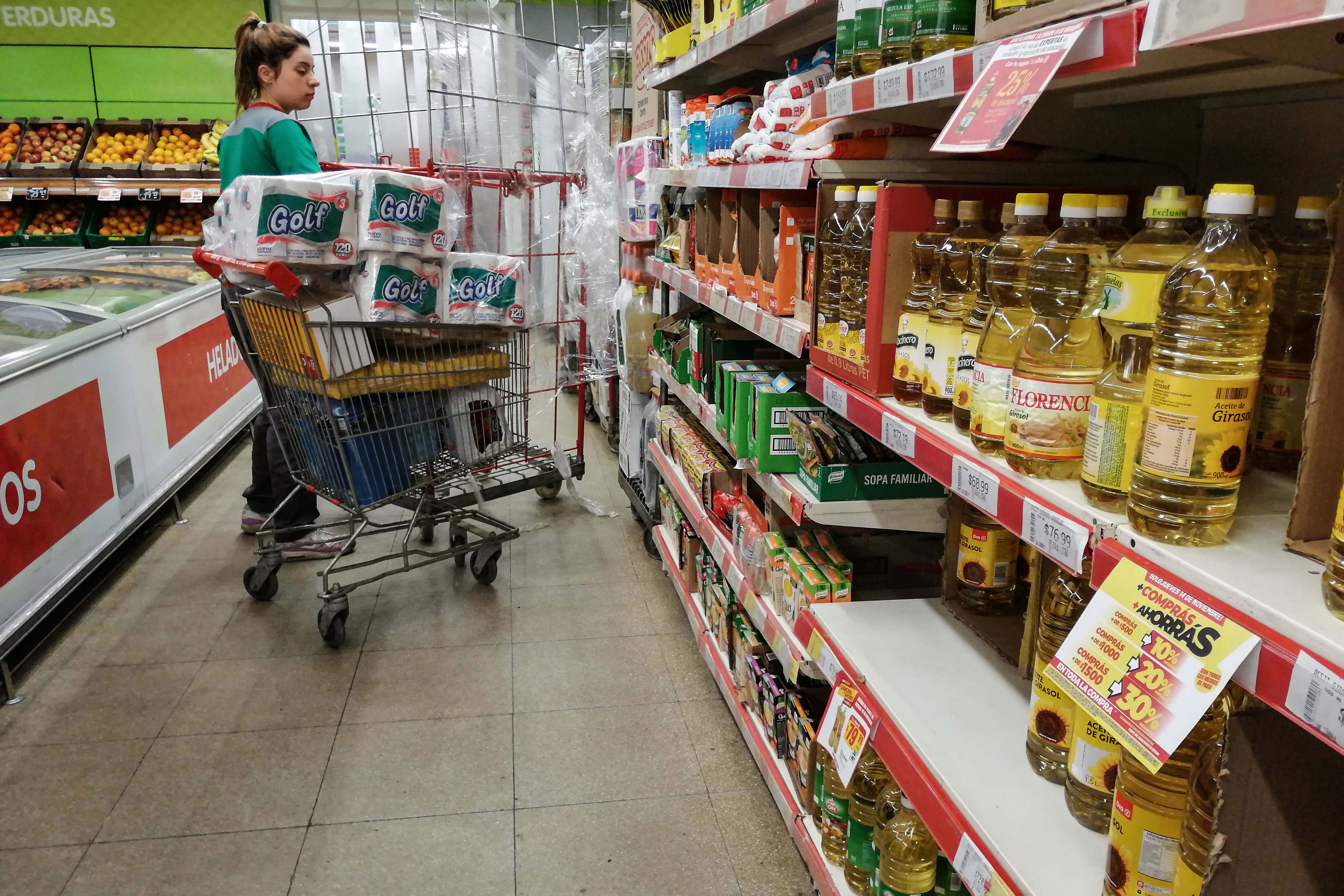 Las familias usan en forma creciente la tarjeta de crédito.