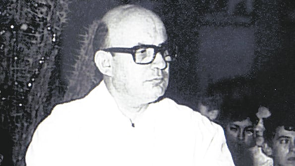 Eduardo Angelelli, obispo riojano.