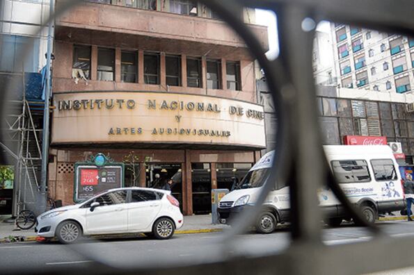 El Incaa está en el ojo de la tormenta porque no está cumpliendo con la Ley de Cine.
