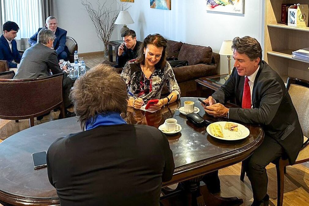 El futuro gabinete, en la búsqueda de cuadros de gestión.