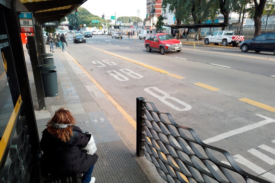 El paro de la UTA tuvo su mayor impacto en el AMBA. Sergio Massa denunció maniobras de los empresarios del transporte automotor. 