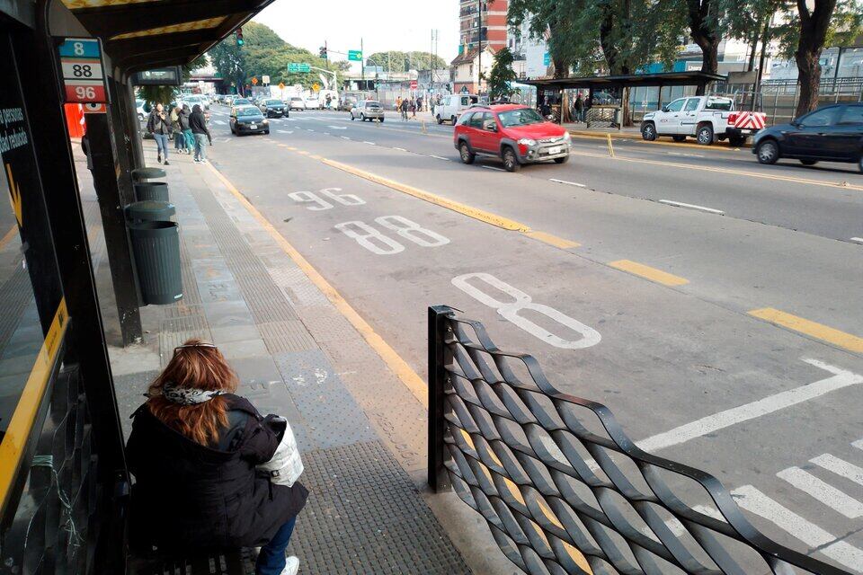 El paro de la UTA tuvo su mayor impacto en el AMBA. Sergio Massa denunció maniobras de los empresarios del transporte automotor. 