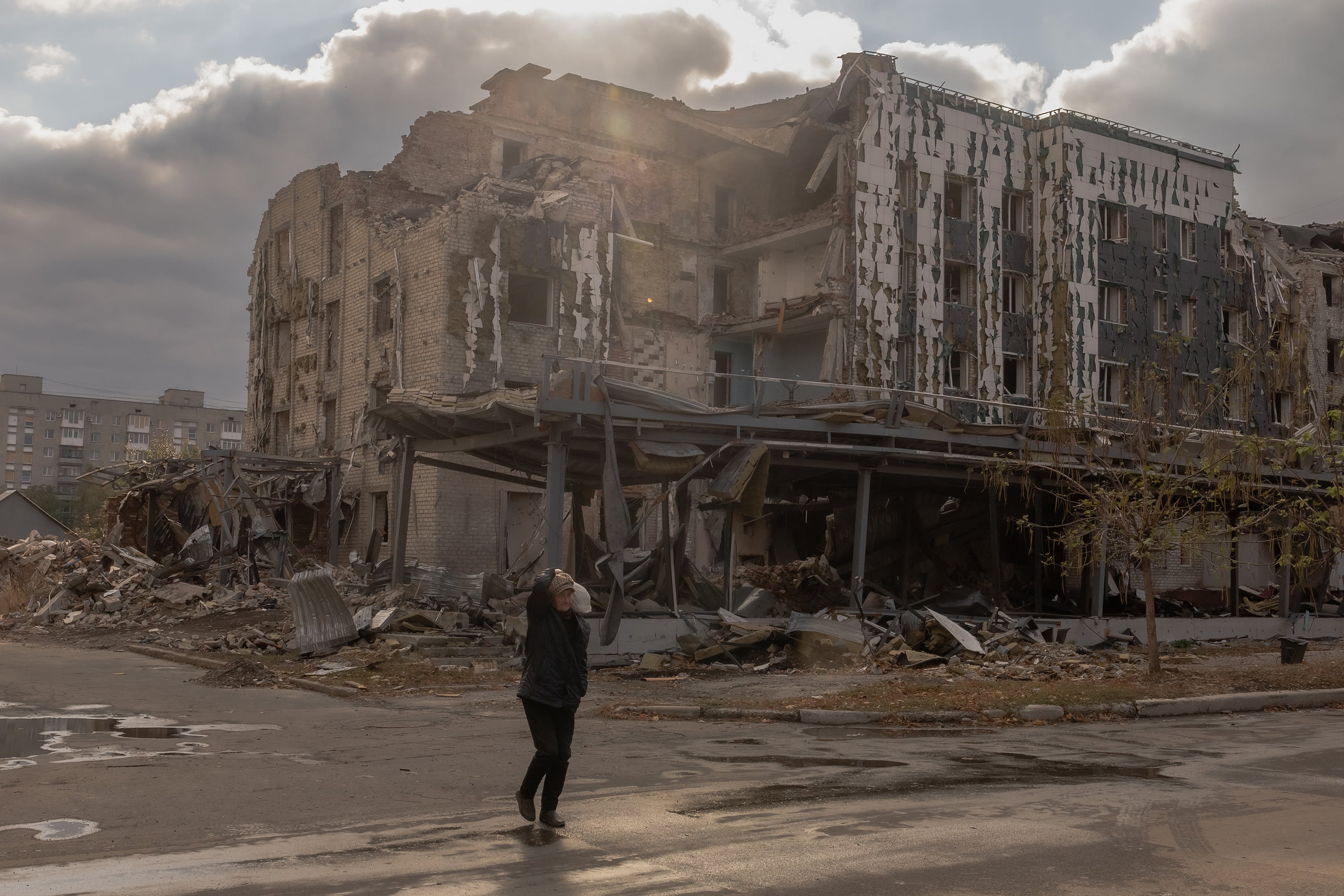 Bombardeo ruso en la cuidad de  Pokrovsk, este de Ucrania.