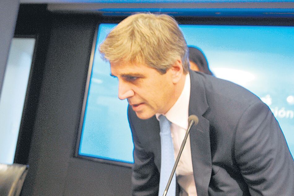 Ministro de Finanzas Luis Caputo.