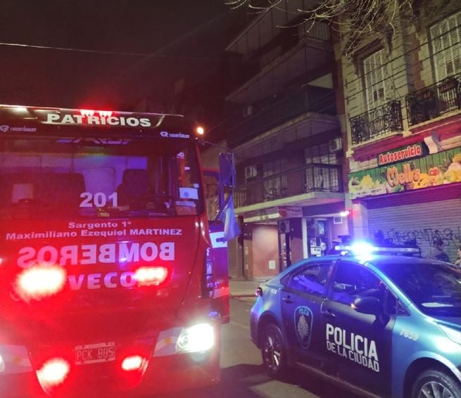 Incendio en un efificio en La Rioja al 2000. Imagen: @emerganciasba