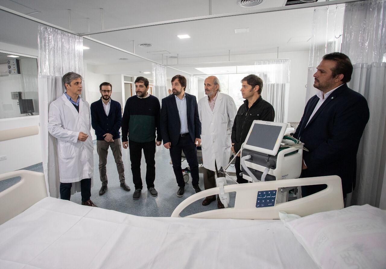 El gobernador bonaerense, Axel Kicillof no estará presente esta tarde en la reunión del presidente Alberto Fernández con los mandatarios provinciales. Kicillof decidió participar por teleconferencia.