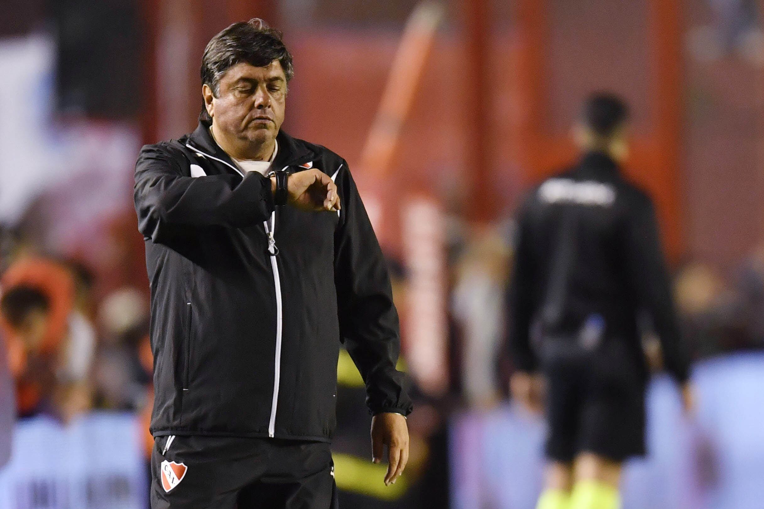 Fernando Berón quiere darle tranquilidad a la transición en Independiente.